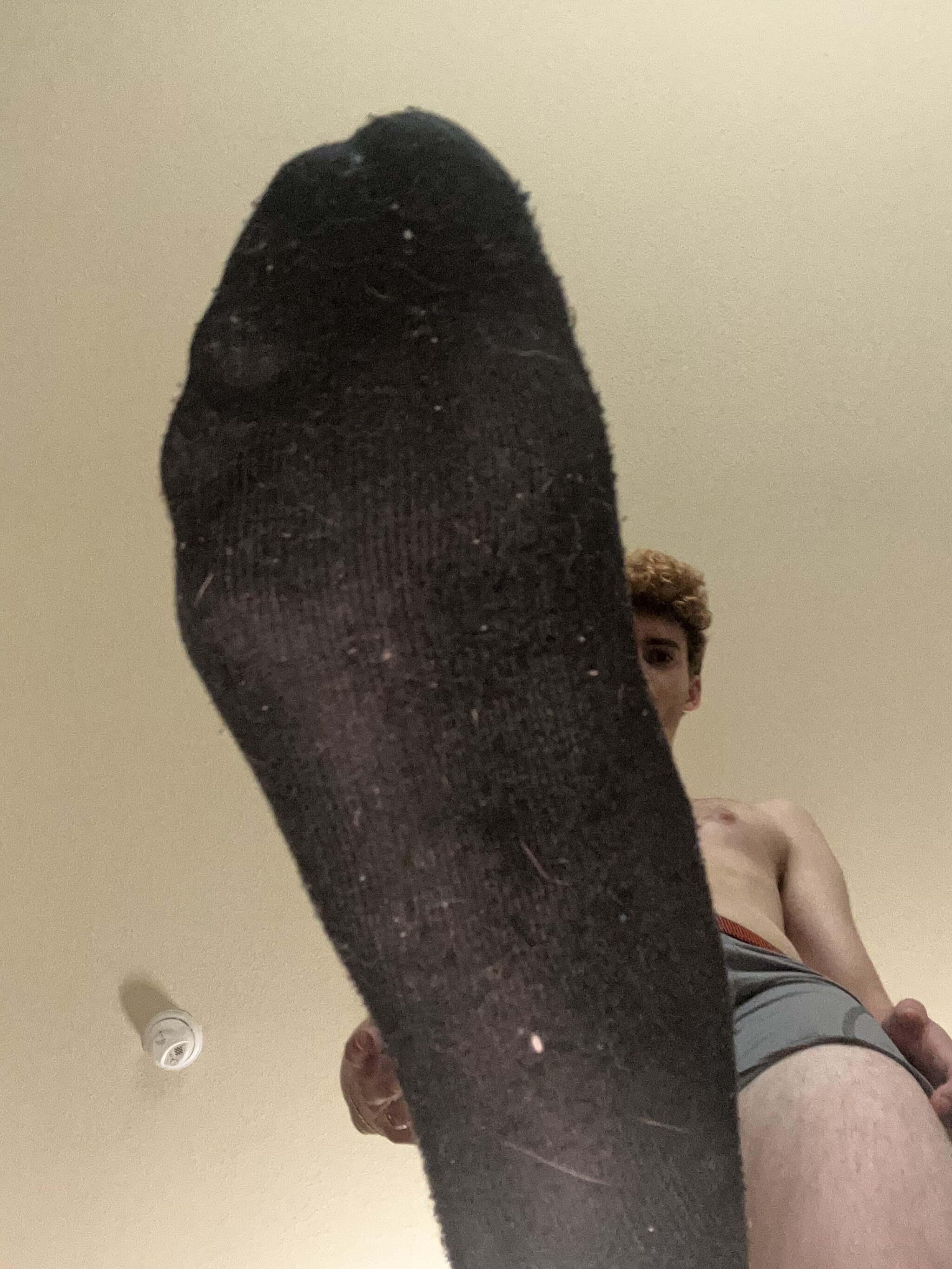 Suck every last drop of sweat out, slut (20)