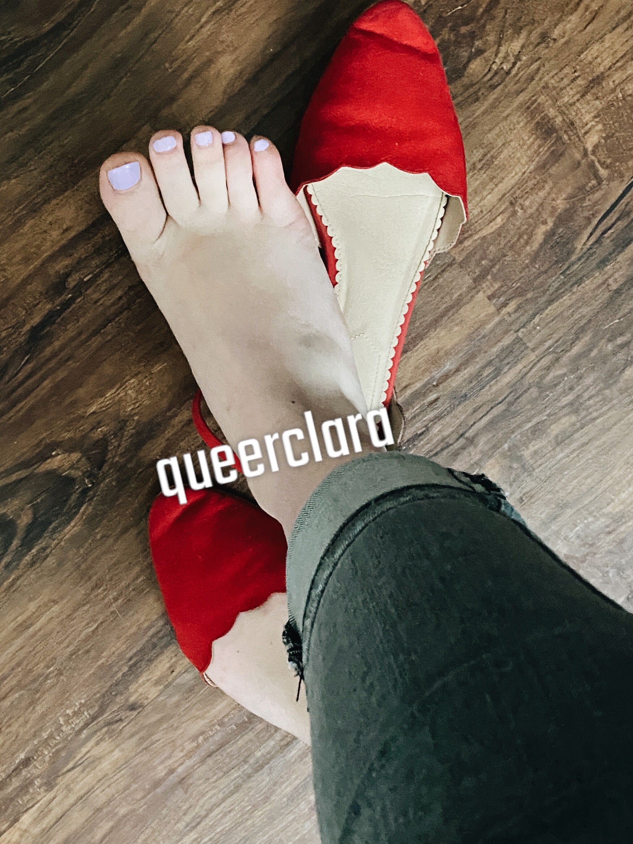 how do you like my sweaty toes after wearing my office flats, feet lover?