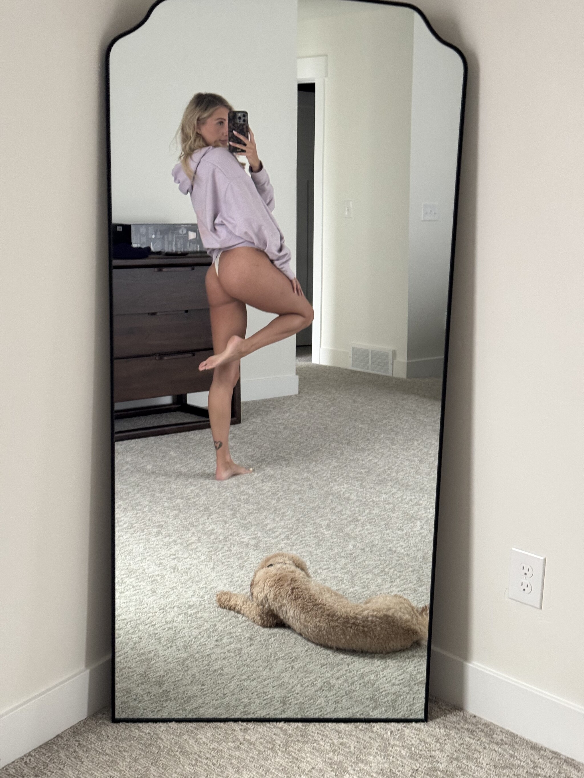 Would you squeeze or slap this juicy ass?