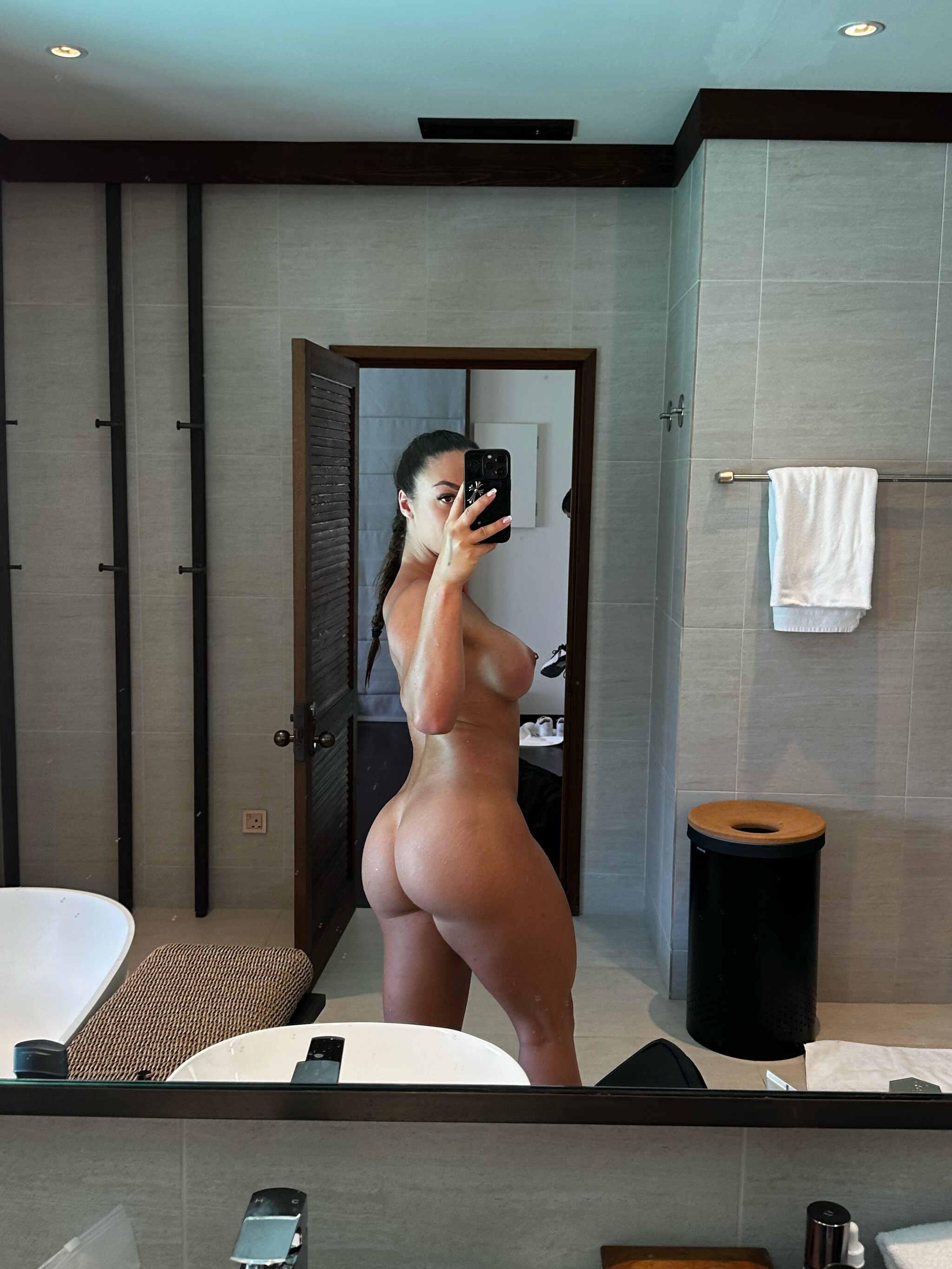 would you fuck slap or lick it first
