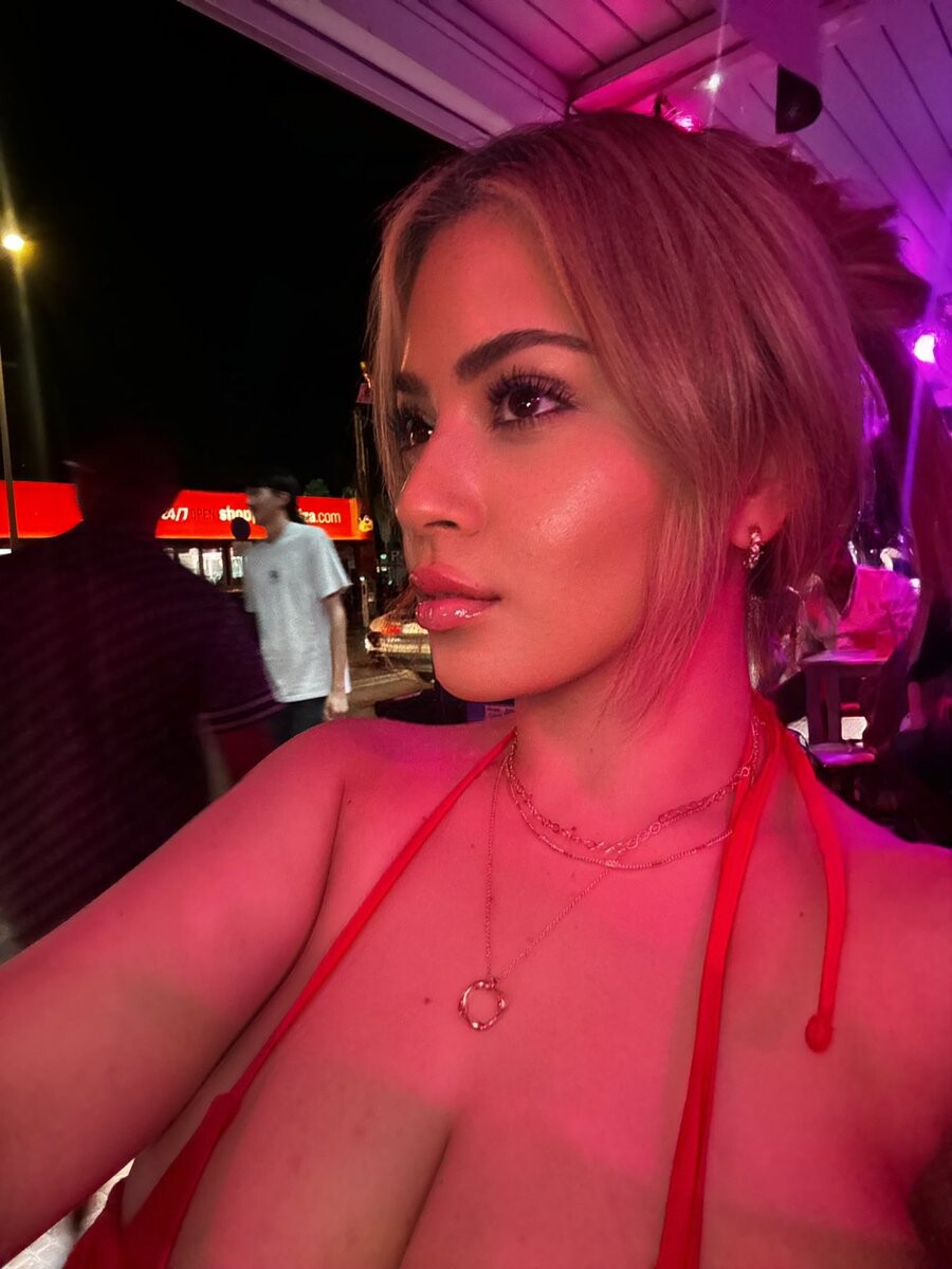 gorgeous enough to get you raw?