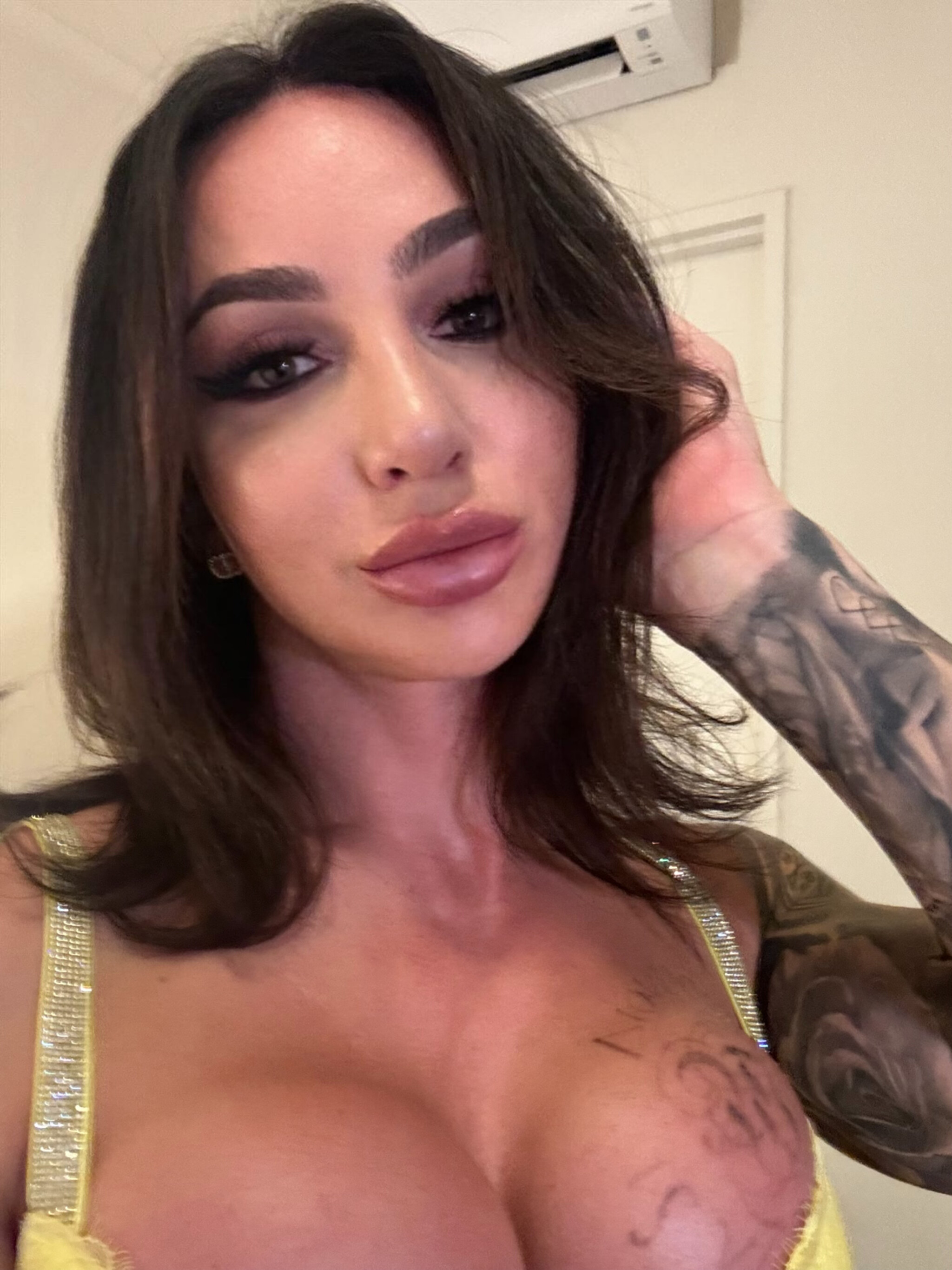 Would you wrap your hands around my waist?