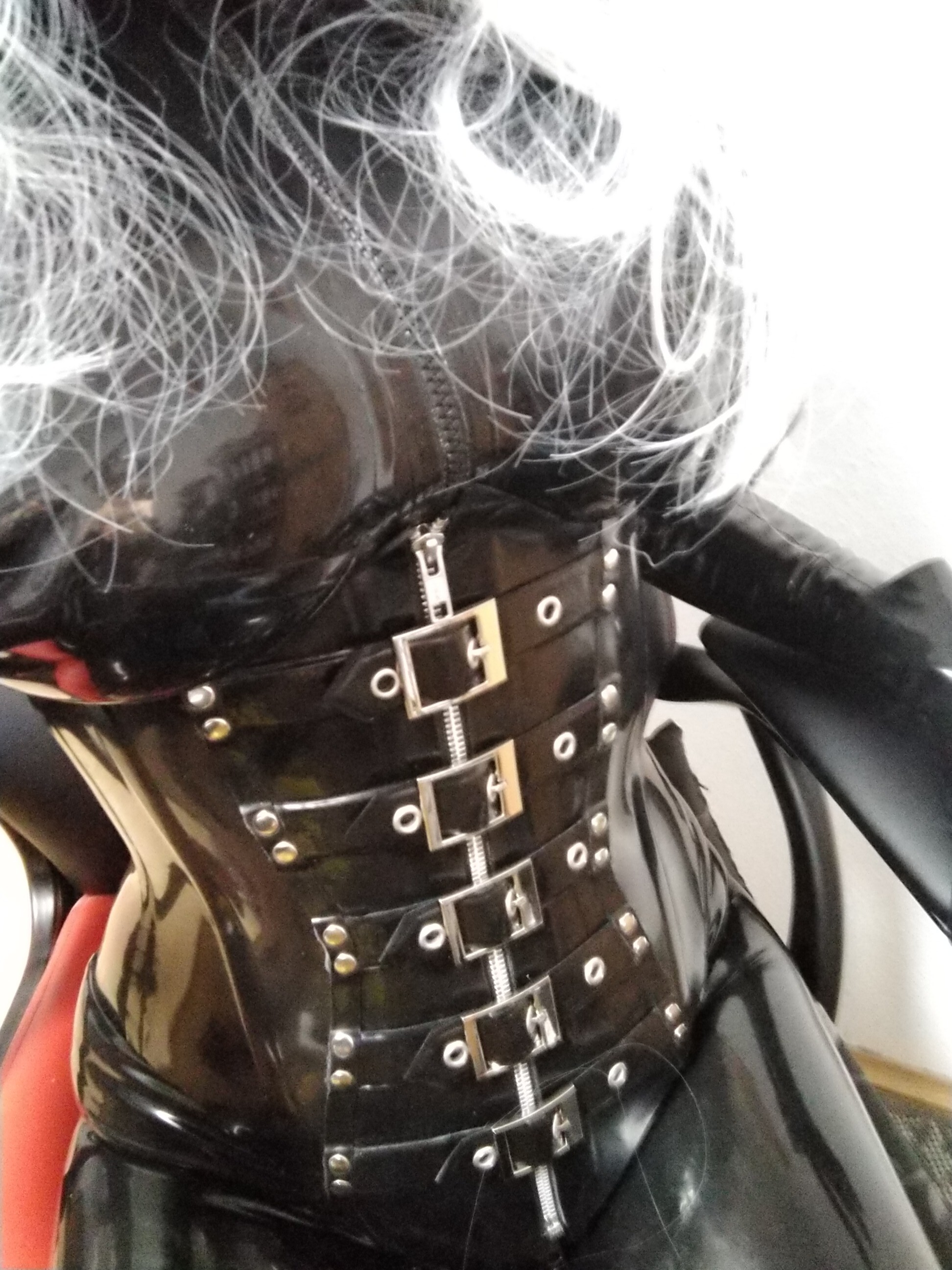 Do you like me in latex?